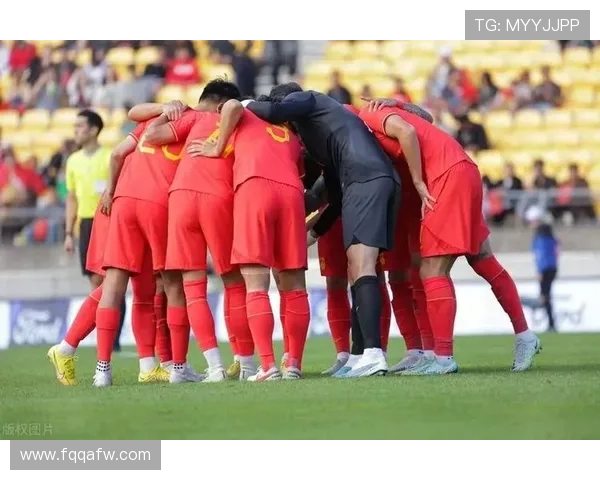 中国男足世预赛关键战告捷 年轻球员集体爆发点燃出线希望冲击世界杯